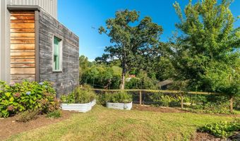 35 Jefferson Dr, Asheville, NC 28801