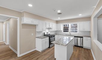 1211 Lee St, Benton, LA 71006