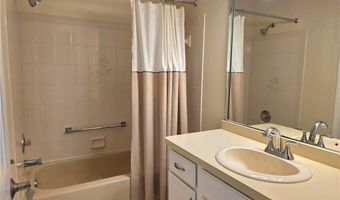 660 Youngs Rd E, Amherst, NY 14221