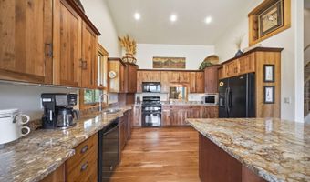 35 LUCY Cir, Alpine, WY 83128