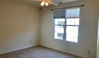 426 Eyam Hall Ln 426, Apex, NC 27502