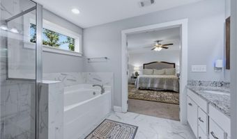 2055 MOHICAN Dr, Auburn, AL 36879
