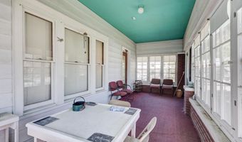 905 East Ave, Baxter Springs, KS 66713