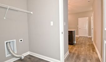 9170 Hedley Way E, Avon, IN 46123