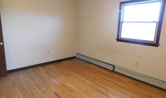 81 S Main St, Athens, ME 04912