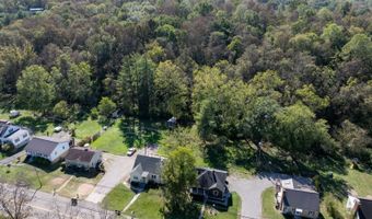 43 Pomeroy Rd, Athens, OH 45701