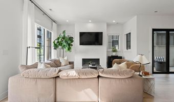 2856 Kobuk Dr A, Columbus, OH 43228