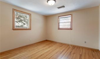 718 Jackson St, Anoka, MN 55303