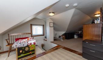 33 Murdock St, Boston, MA 02135