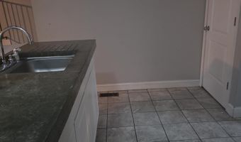 1028 R St, Bedford, IN 47421