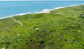 Moshup Trail, Aquinnah, MA 02535