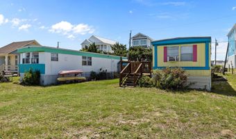 524 E Fort Macon Rd, Atlantic Beach, NC 28512