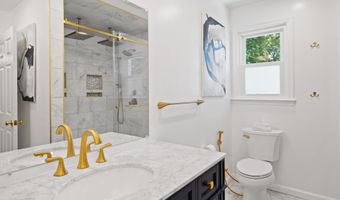 2606 N QUINCY St, Arlington, VA 22207