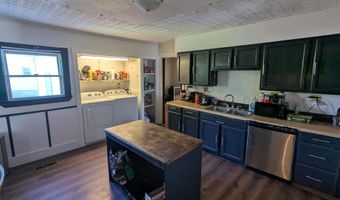 3 Dean St, Bangor, ME 04401