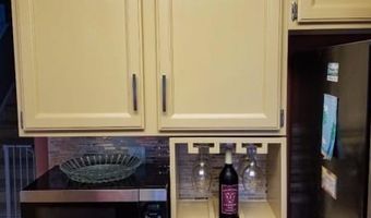 25 Stevens Ct, Bedminster, NJ 07921