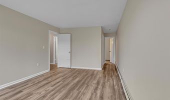 2315 Cromwell Hills Dr 2315, Cromwell, CT 06416
