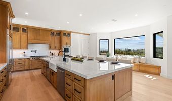 5120 Creek Oak Dr, Fallbrook, CA 92028