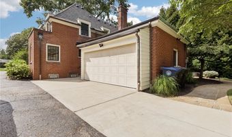 227 Overwood Rd, Akron, OH 44313