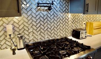 1620 Woodall View Ct, Alpharetta, GA 30004