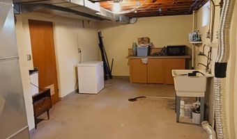 930 WASHINGTON St, Wisconsin Rapids, WI 54494