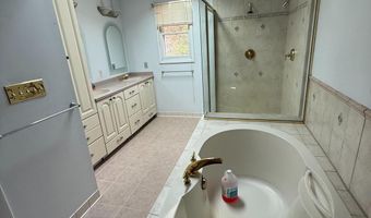 112 PINECREST Dr, Annapolis, MD 21403