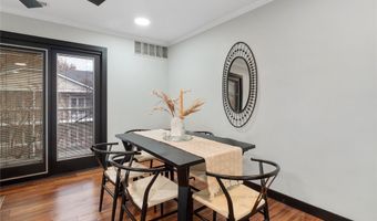 301 SE Delaware Ave 303, Ankeny, IA 50021