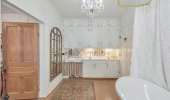 115 S Main, Adairsville, GA 30103