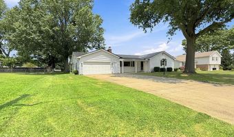 1008 Columbus Cir S, Ashland, OH 44805