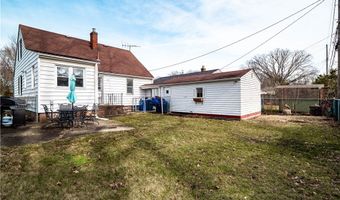 27835 Lincoln Rd, Bay Village, OH 44140