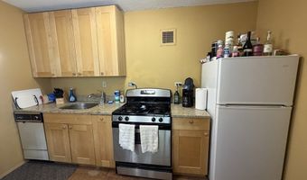 9 Hawthorne Place 4B, Boston, MA 02114