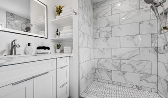 1669 Hoonanea St, Kihei, HI 96753