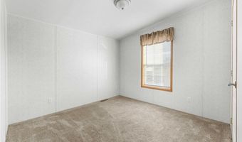 1406 East Dr, Alden, NY 14004