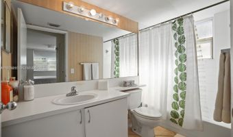 19555 E Country Club Dr 8502, Aventura, FL 33180