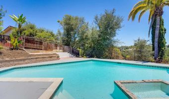 10236 Lake Meadow Ln, Escondido, CA 92026