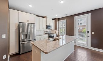 42869 LITTLEHALES Ter, Ashburn, VA 20148