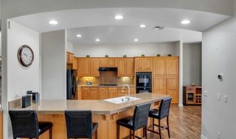 19274 Kanbridge St, Apple Valley, CA 92308