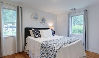 132 Oak Ridge Dr, Ayer, MA 01432