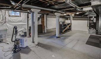 330 Alby St, Alton, IL 62002