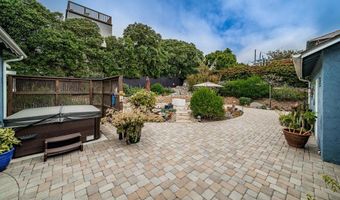 2276 Fuerte St, Oceanside, CA 92054