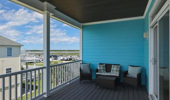 105 Winston Ave A, Atlantic Beach, NC 28512