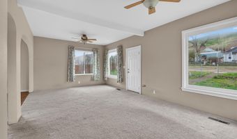 815 2nd St, Asotin, WA 99402