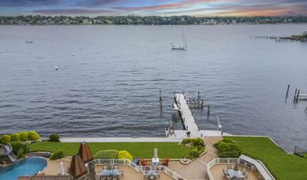 99 Holly Ln, Bayville, NJ 08721