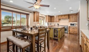 32854 Crown Valley Rd, Acton, CA 93510