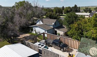308 Tubman St, Bainville, MT 59212