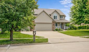 2413 SW 36th St, Ankeny, IA 50023