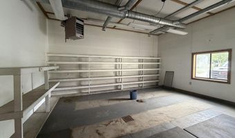 1141 26th St, Allegan, MI 49010