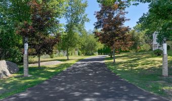 836 Old Post Rd, Arundel, ME 04046
