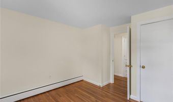175 Kay St, Newport, RI 02840