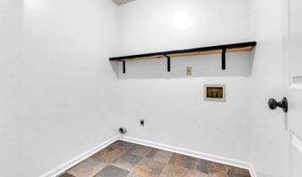 2957 VALLEY LAKE Dr, Bartlett, TN 38135