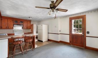 23 Fatima Dr, Bristol, RI 02809